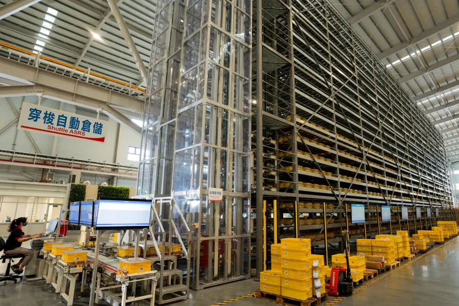 Cómo una Fábrica Inteligente Transforma la Fabricación de Autopartes de Nivel 1-1
