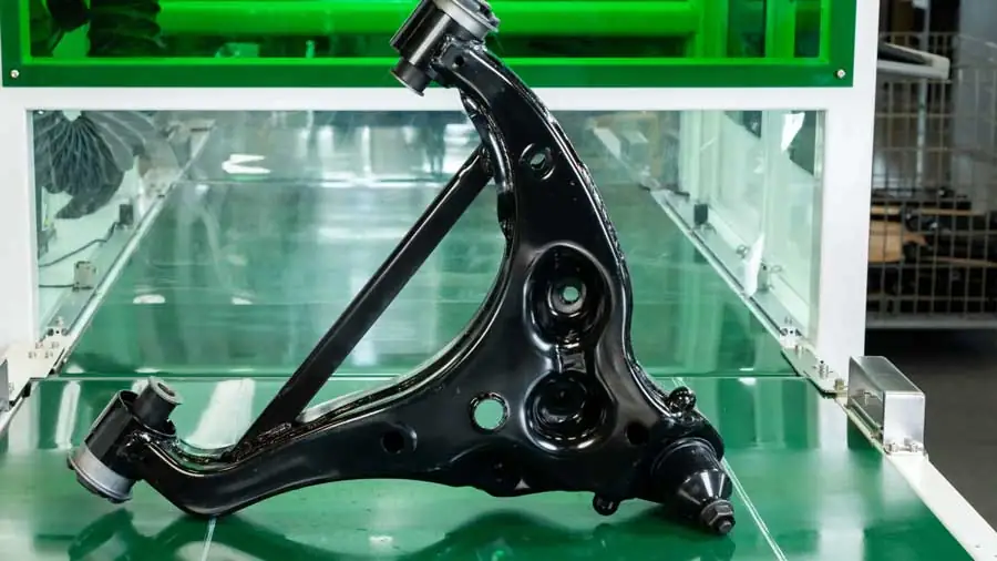 SH Auto Parts cuenta con una amplia experiencia en la fabricación de brazos de control