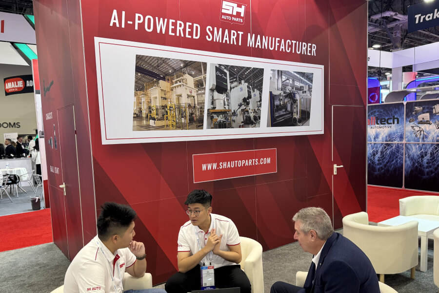 Presentando nuestras capacidades de fabricación de componentes de suspensión automotriz a clientes nuevos y actuales