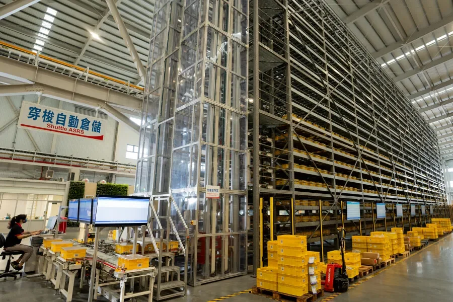 Cómo una Fábrica Inteligente Transforma la Fabricación de Autopartes de Nivel 1-1